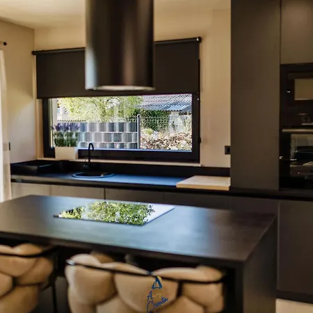 Sofija By Awaytocroatia Tar-Vabriga