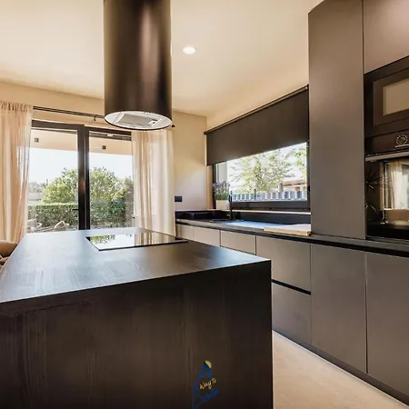 Sofija By Awaytocroatia