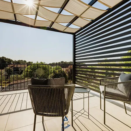 Sofija By Awaytocroatia فيلة *