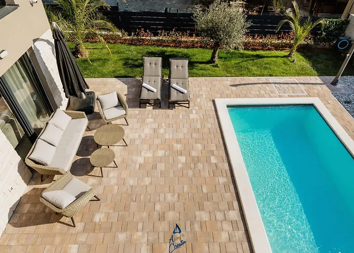 Sofija By Awaytocroatia * Tar-Vabriga