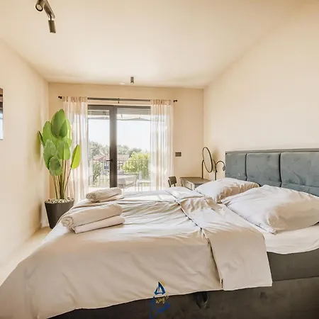 Sofija By Awaytocroatia *