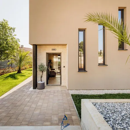 Sofija By Awaytocroatia