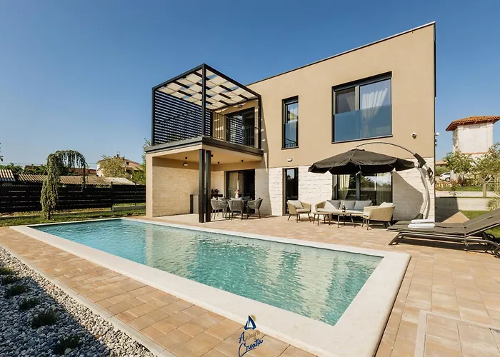 Sofija By Awaytocroatia Tar-Vabriga